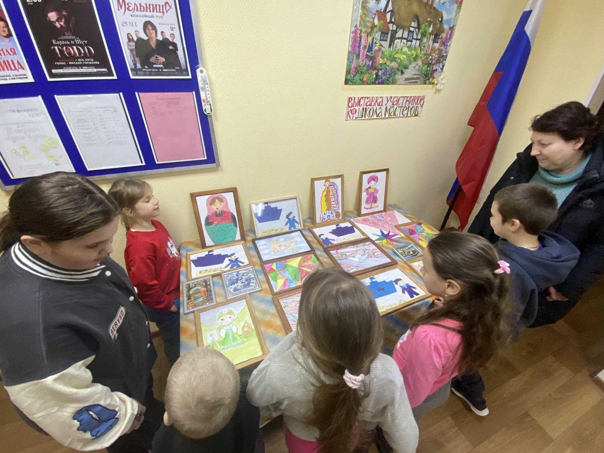 Подробнее о статье Закрыли выставку в ДК «Луч» м.о. Чехов