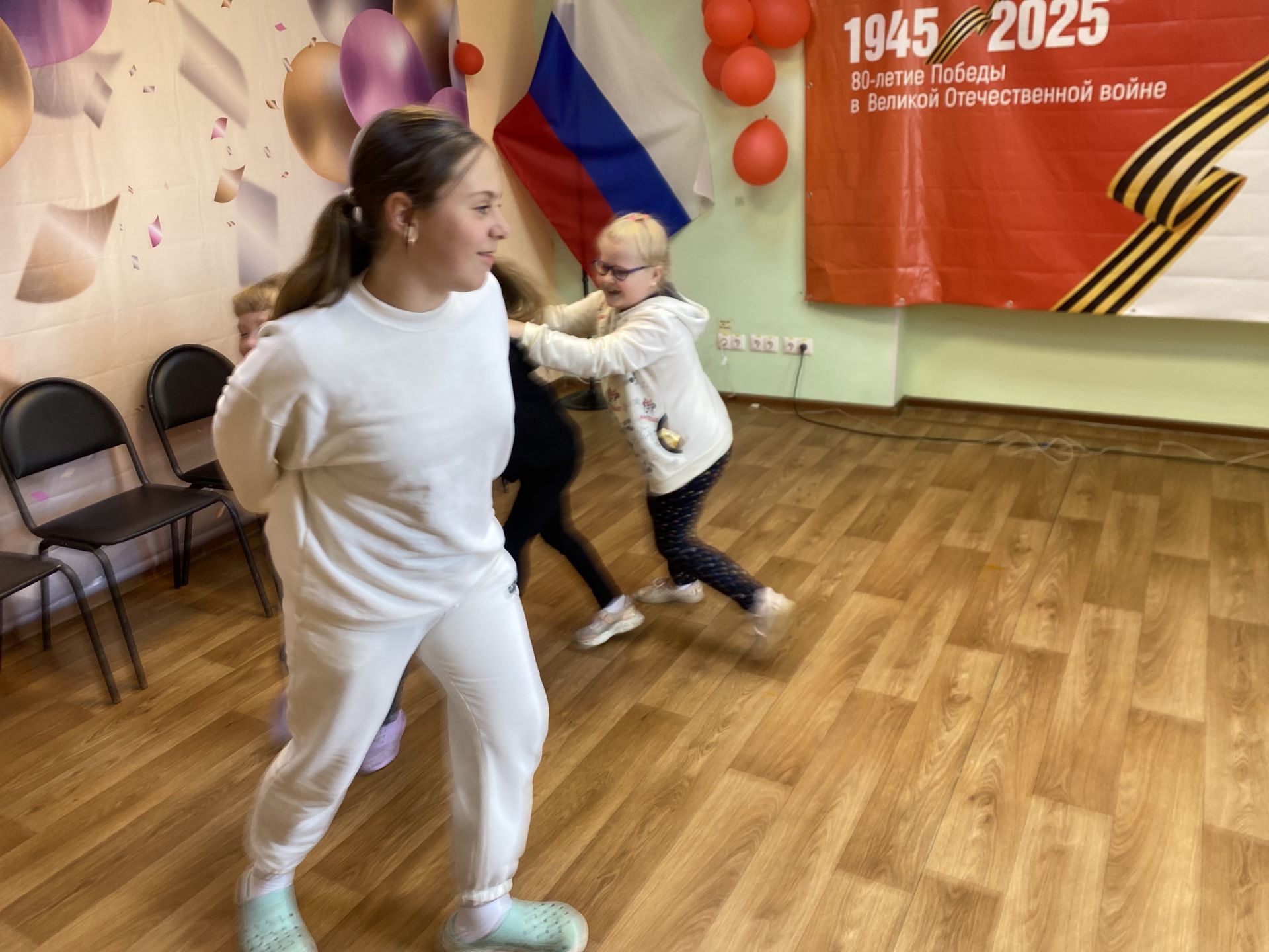 Вы сейчас просматриваете Потанцевали в ДК «Луч» м.о. Чехов