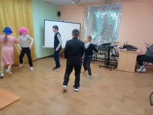 Подробнее о статье 🎉 В Доме культуры «Луч» муниципального образования Чехов состоялась увлекательная развлекательная программа «В гостях у Ириски»! 🌟